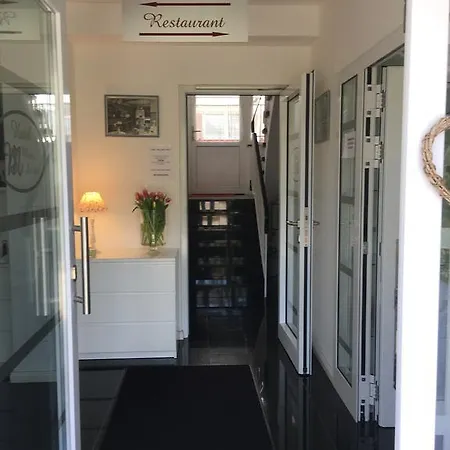 Mocca-stuben 4*
